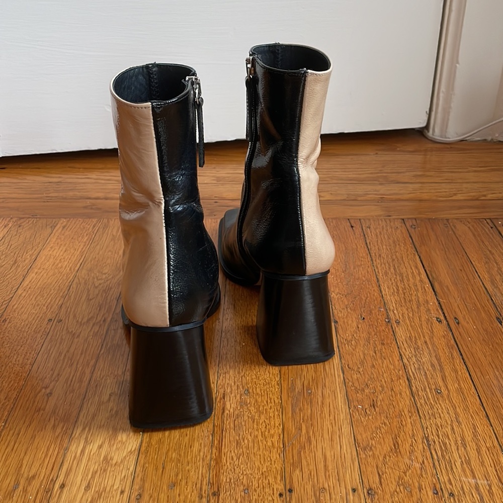 ALOHAS Patent Leather Bicolor Boots - sold out online - Picture 8 of 9